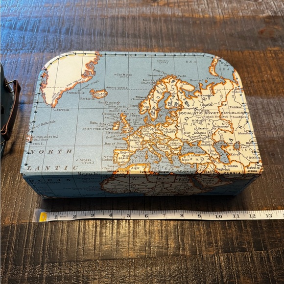NWOT Jewelkeeper Paperboard Suitcases Decorative Storage Boxes World Map Design - Picture 4 of 9